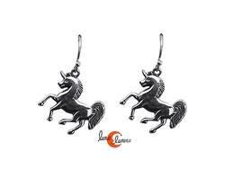Pendientes de plata. Unicornios.