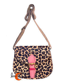 Soruka, bolsos de piel de colores. Bolso pequeño redondo todo print con hebilla rosa.