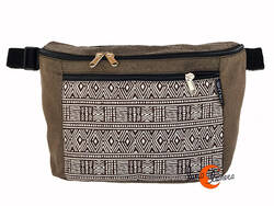 Riñoneras de tela BRUO. Riñonera redonda con cremallera muy grande XXL, marrón con dibujos.