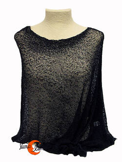 Poncho de punto. Negro.