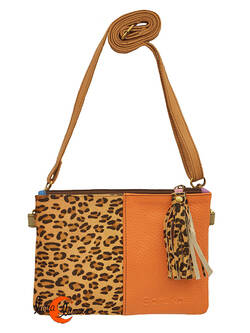Soruka, bolsos de piel de colores. Bolso pequeño plano mitad print y mitad naranjo óxido.