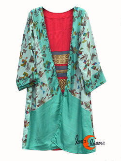 Kimono reversible. Kimono 8, verde y fucsia coral.
