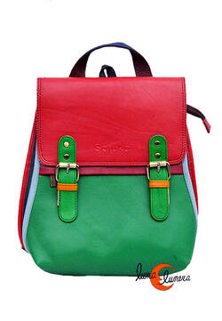 Soruka, mochila bolso de piel de colores. Verde y rojo.