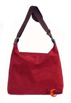 Benetti bolsos de tela, bolso morral grande liso rojo guinda.