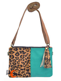 Soruka, bolsos de piel de colores. Bolso pequeño plano mitad print y mitad verde turquesa.