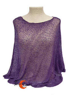 Poncho de punto. Morado oscuro.