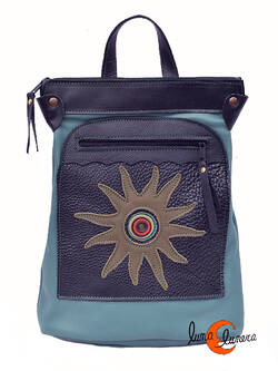 Mochila bolso de cuero del taller Arco Iris. Mochila mediana verde.