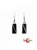 Azabache asturiano. Pendiente de plata con forma rectangular.